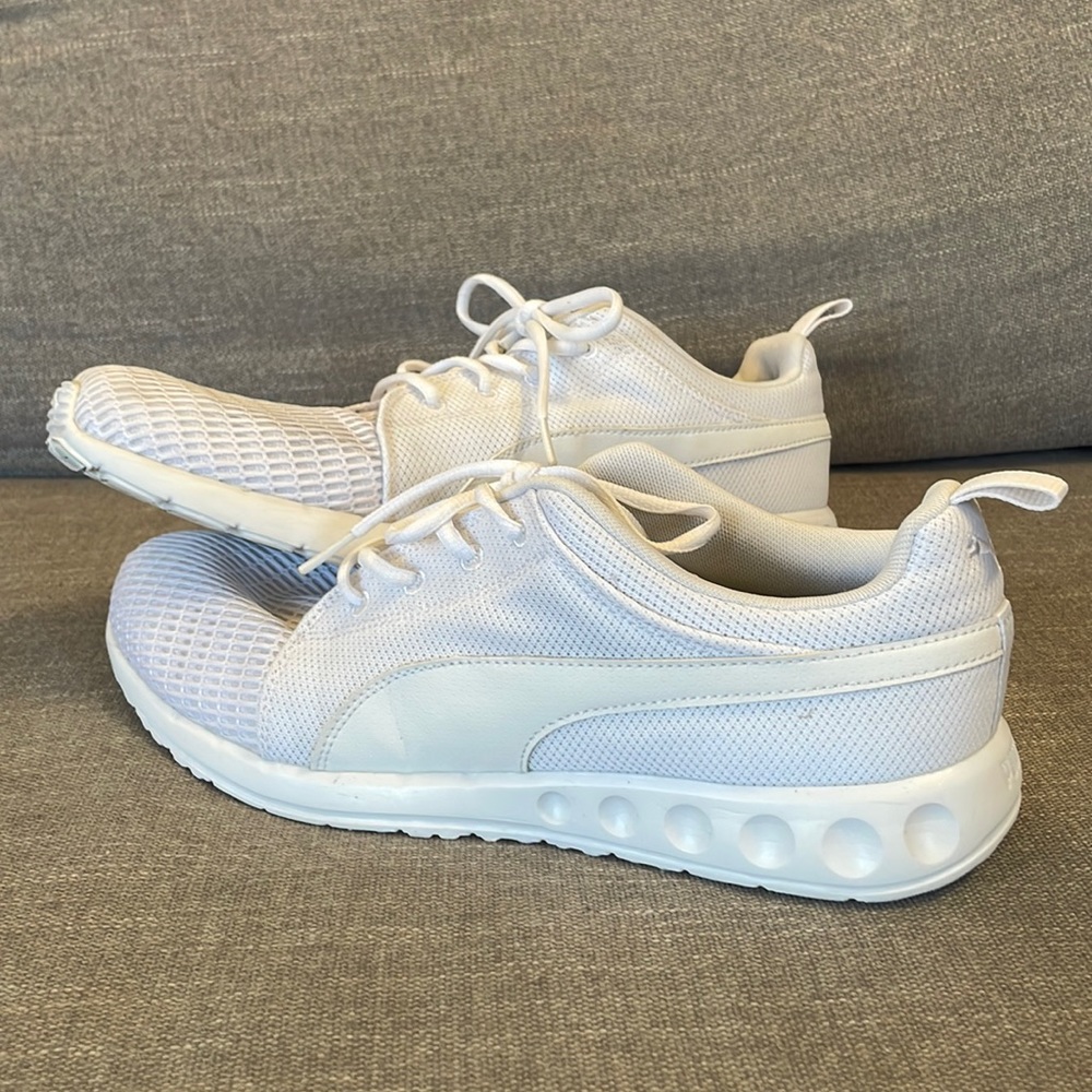 Mens Puma white sneakers size 12